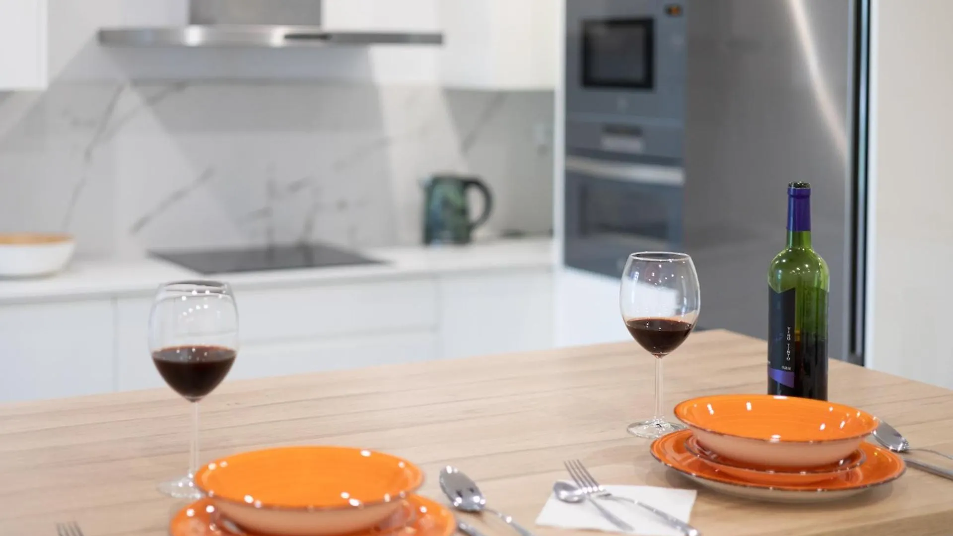 Nuevo, Grande Con Garaje, Bilbao Arena, Casco Viejo Apartment